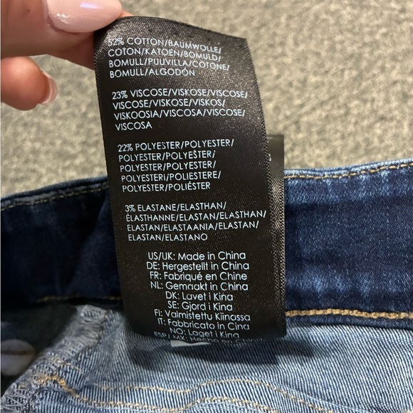 Liverpool Women's Dark Blue The ankle Skinny Distressed Jean Size 8 - Picture 6 of 6